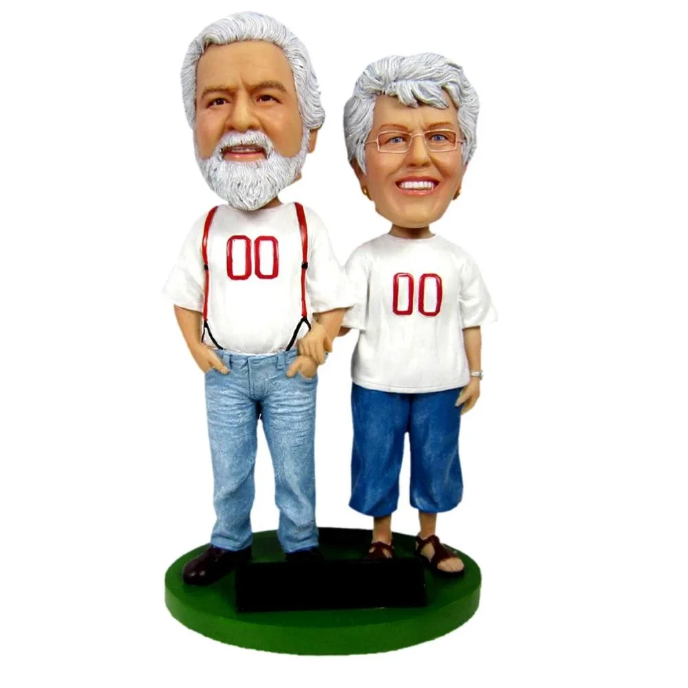 Custom couple anniversary bobblehead figures