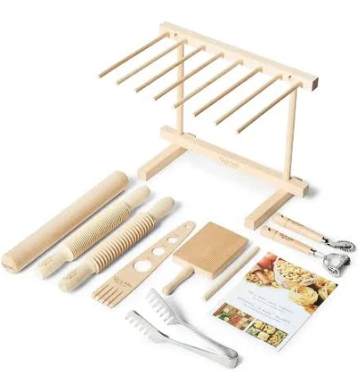 Artisan pasta-making kit