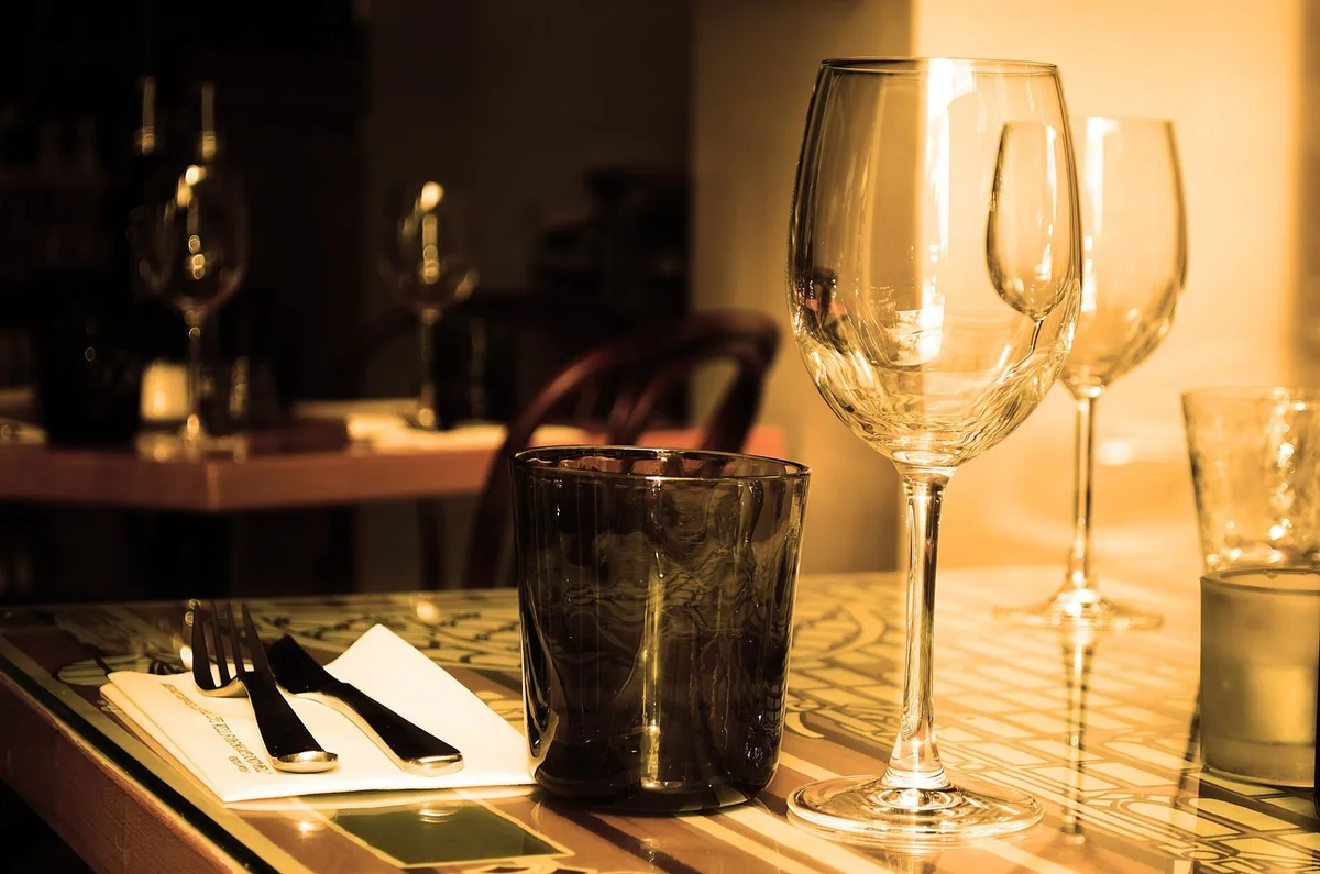 Wine club subscription gift