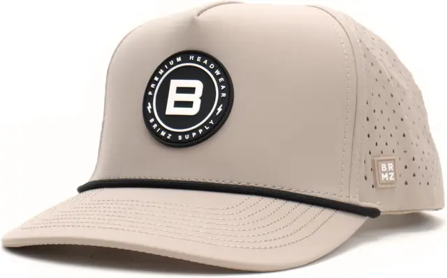 Structured moisture-wicking snapback for course and car park