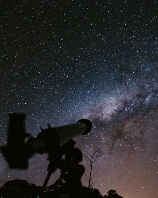 Southern-sky astronomy tour night (bookable dark-sky type)