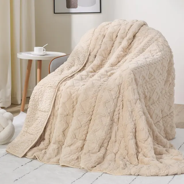 High-end weighted blanket for guilt-free afternoon naps