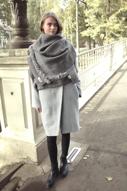 Hand-loomed alpaca wool oversized reading shawl