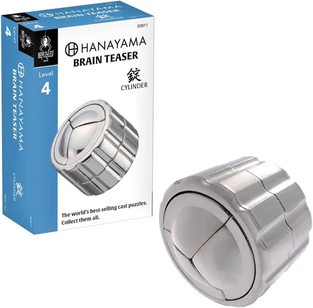 Level-four Hanayama metal puzzle