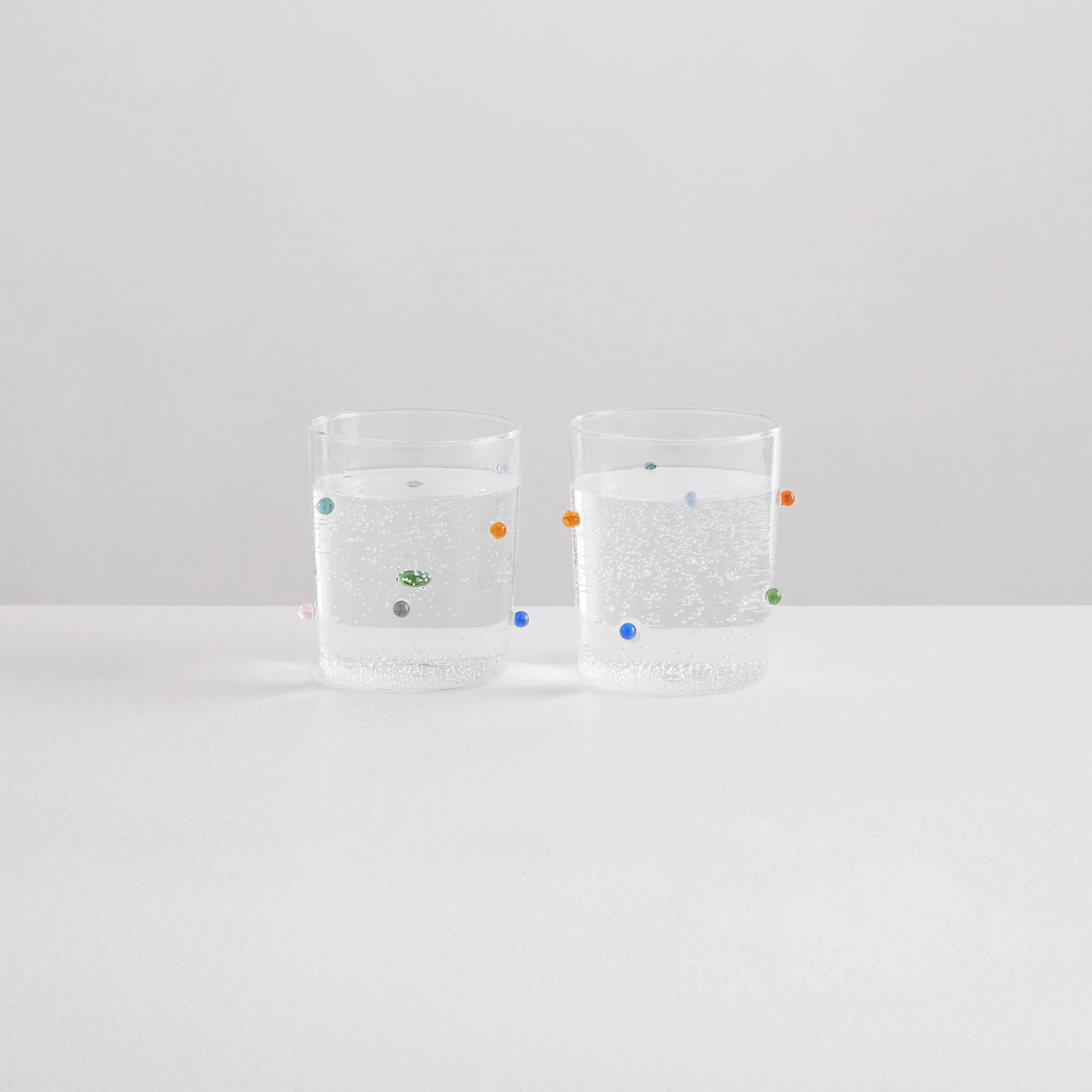 Maison Balzac Pomponette gobelets clear and multi pair