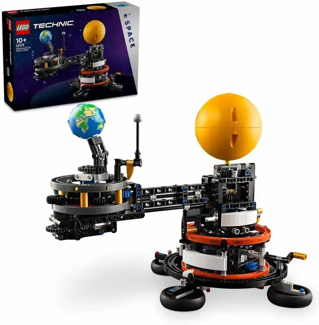 LEGO Technic Planet Earth and Moon in Orbit