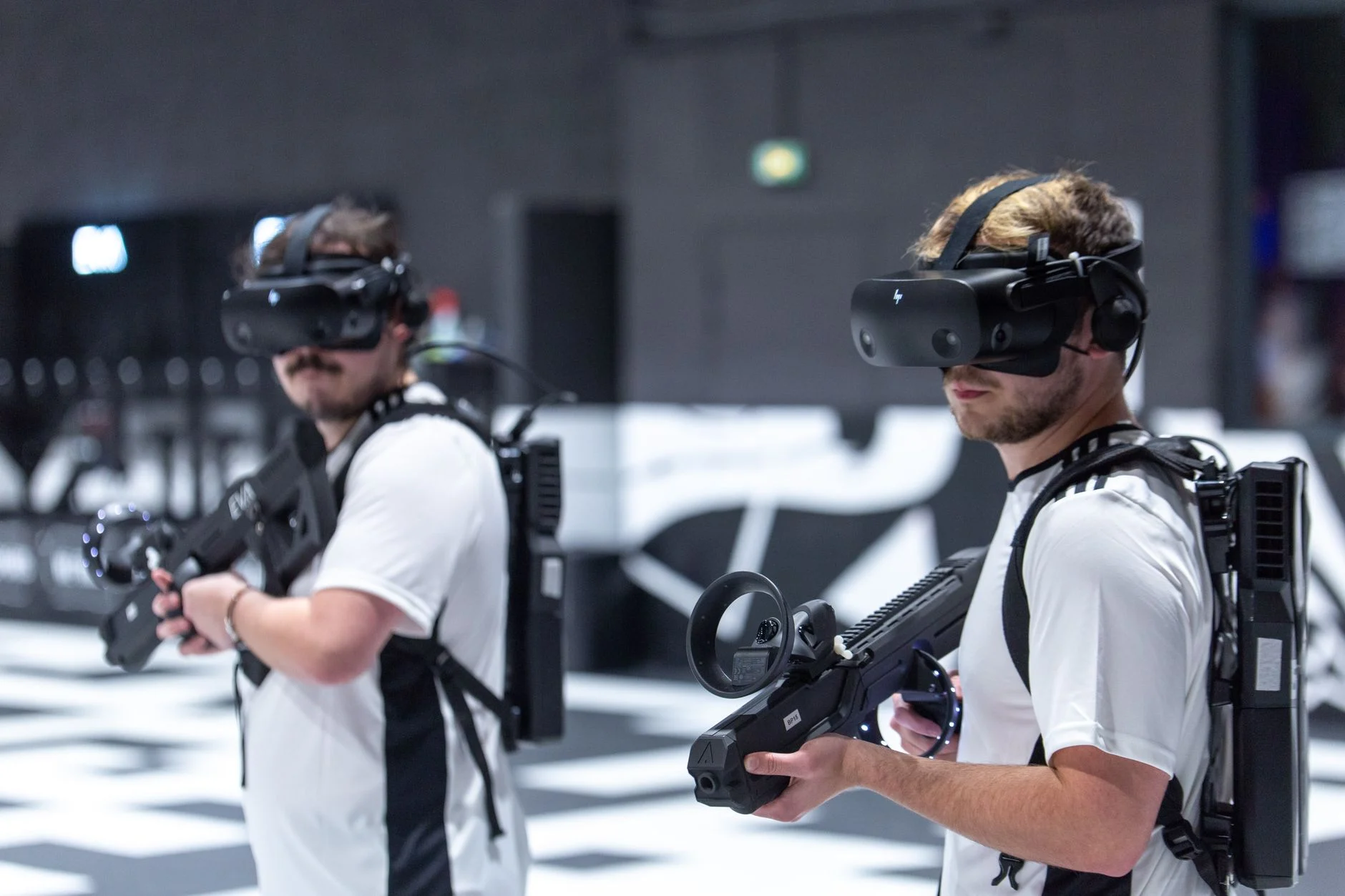 Free-roam VR arena session