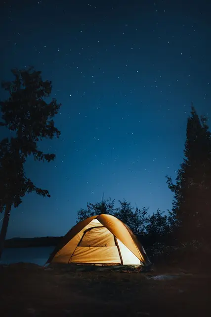 Glamping pod weekend near wine region or coast